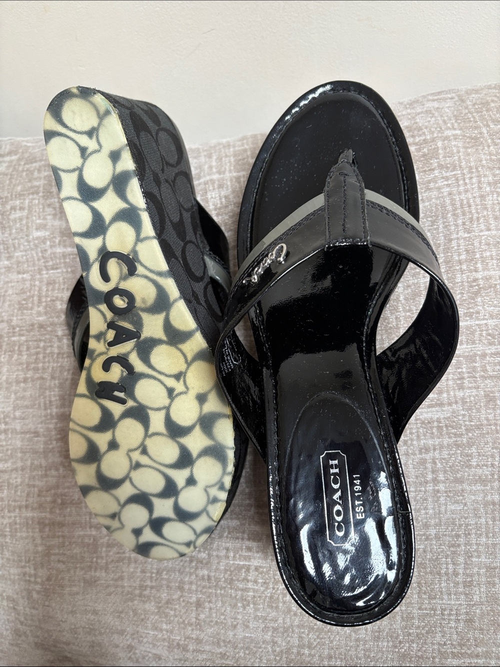 Coach Black Patent Wedge Thong Sandals with Signature Logo Sole Wedge Vintage